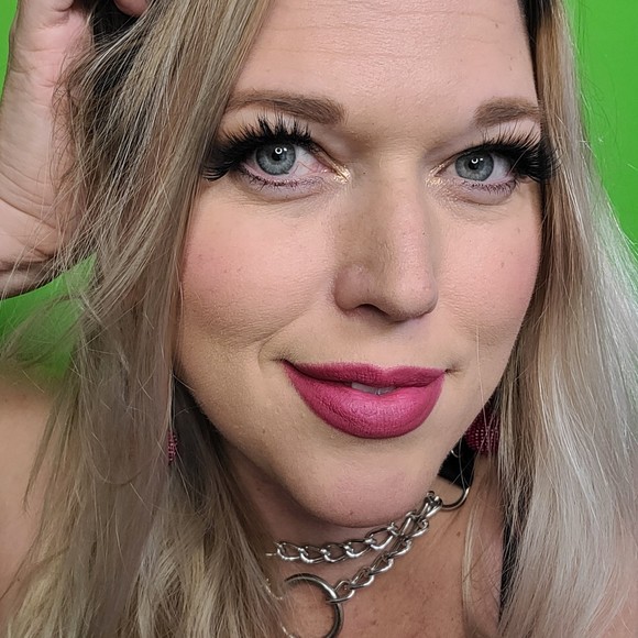 Meet your Posher, Posh - Picture 1 of 1